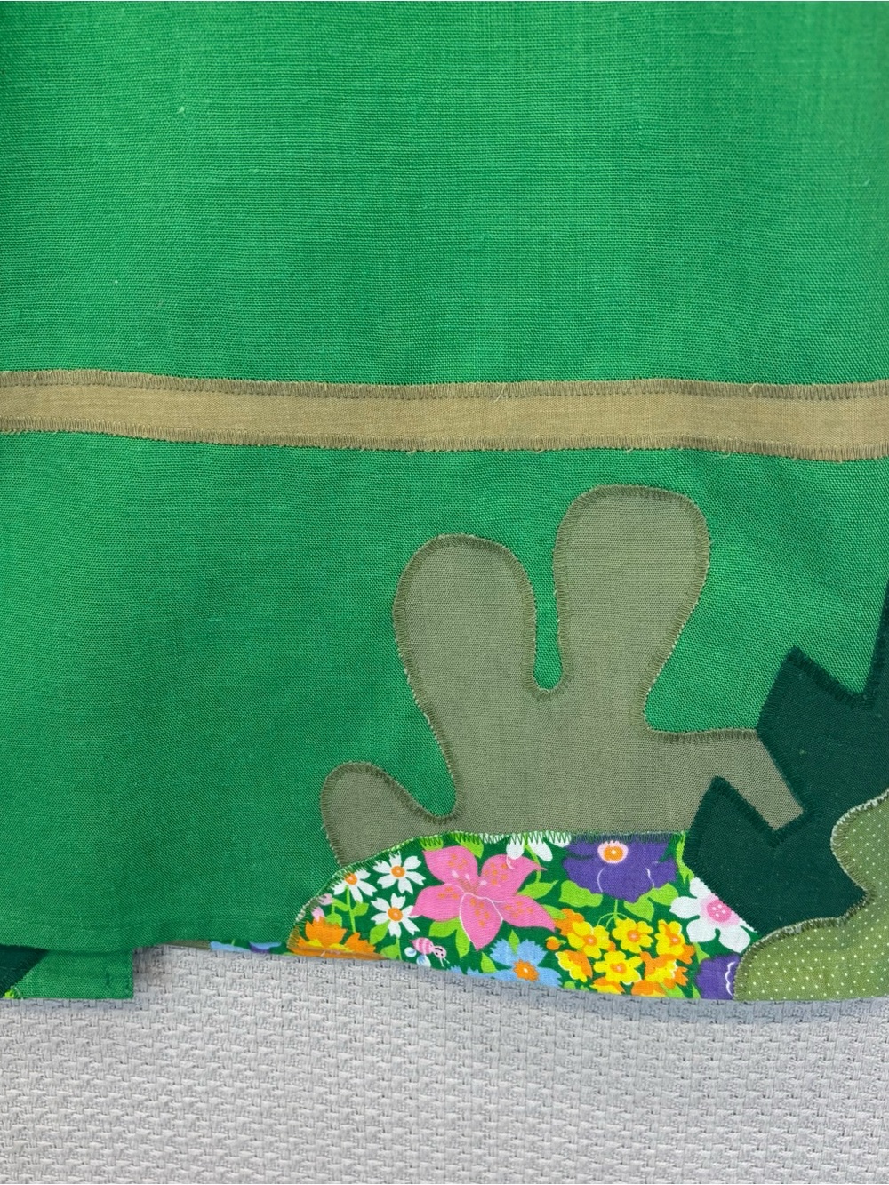 A Pretty Penny Green Handmade Patchwork Tropical Birds Wrap Skirt S Cottagecore - Picture 7 of 13